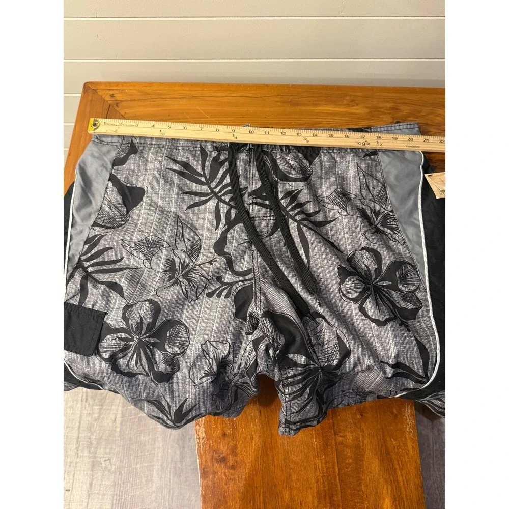 Ocean Pacific OP Board Shorts Mens‎ XL 40 Gray Floral Swim Trunks NWT
